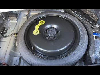 Photo 9 du bon plan VOLVO XC40 B3 163ch Ultra DCT 7 occasion à 39900 €