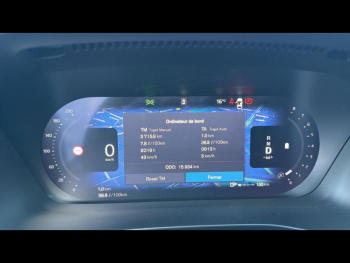 Photo 18 du bon plan VOLVO XC40 B3 163ch Ultra DCT 7 occasion à 39900 €