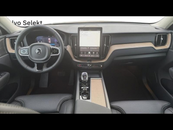 Photo 11 du bon plan VOLVO XC60 T6 Hybride Rechargeable 350ch Plus Style Dark Geartronic 8 AWD occasion à 69500 €