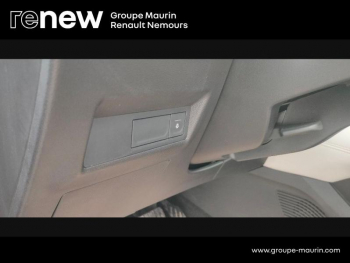 Photo 22 du bon plan RENAULT Captur 1.6 E-Tech hybride rechargeable 160ch Initiale Paris -21 occasion à 18490 €