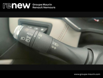 Photo 24 du bon plan RENAULT Captur 1.6 E-Tech hybride rechargeable 160ch Initiale Paris -21 occasion à 18490 €