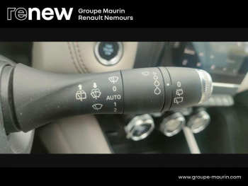 Photo 25 du bon plan RENAULT Captur 1.6 E-Tech hybride rechargeable 160ch Initiale Paris -21 occasion à 18490 €