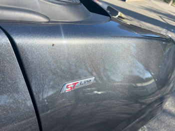 Photo 8 du bon plan FORD Puma 1.0 EcoBoost 125ch S&S mHEV ST-Line Powershift occasion à 21490 €