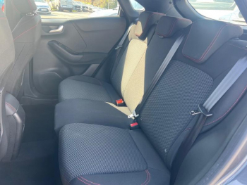 Photo 19 du bon plan FORD Puma 1.0 EcoBoost 125ch S&S mHEV ST-Line Powershift occasion à 21490 €