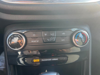 Photo 25 du bon plan FORD Puma 1.0 EcoBoost 125ch S&S mHEV ST-Line Powershift occasion à 21490 €