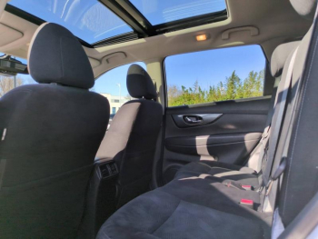 Photo 18 du bon plan NISSAN X-Trail 1.6 dCi 130ch N-Connecta Euro6 occasion à 13990 €