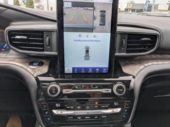 Photo 14 du bon plan FORD Explorer 3.0 EcoBoost 457ch Parallel PHEV Platinum i-AWD BVA10 25cv occasion à 40990 €