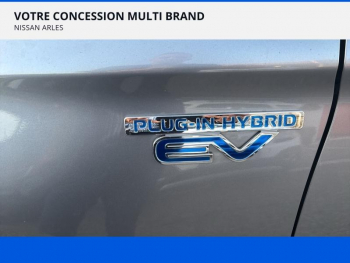 Photo 5 du bon plan MITSUBISHI Outlander PHEV Hybride rechargeable 200ch Intense 5 places occasion à 19900 €
