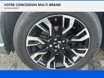 Photo 6 du bon plan MITSUBISHI Outlander PHEV Hybride rechargeable 200ch Intense 5 places occasion à 19900 €