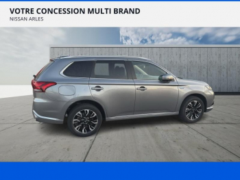Photo 9 du bon plan MITSUBISHI Outlander PHEV Hybride rechargeable 200ch Intense 5 places occasion à 19900 €