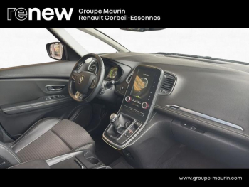 Photo 18 du bon plan RENAULT Scenic 1.2 TCe 130ch energy Intens occasion à 12490 €