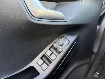 Photo 9 du bon plan FORD Puma 1.0 Flexifuel 125ch S&S mHEV Titanium occasion à 18390 €