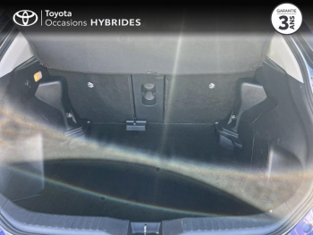 Photo 10 du bon plan TOYOTA Yaris Cross 130h Collection Attelage occasion à 27990 €