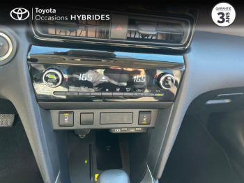 Photo 13 du bon plan TOYOTA Yaris Cross 130h Collection Attelage occasion à 27990 €
