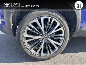 Photo 16 du bon plan TOYOTA Yaris Cross 130h Collection Attelage occasion à 27990 €