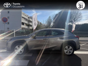 Photo 3 du bon plan LEXUS UX 250h 2WD Pack Confort occasion à 20990 €