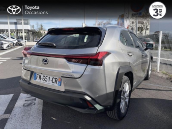 Photo 18 du bon plan LEXUS UX 250h 2WD Pack Confort occasion à 20990 €