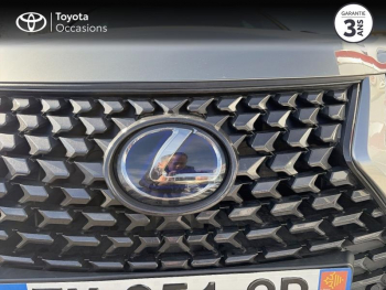 Photo 21 du bon plan LEXUS UX 250h 2WD Pack Confort occasion à 20990 €