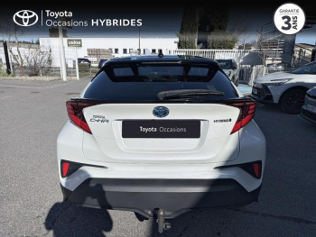 Photo 4 du bon plan TOYOTA C-HR 122h Graphic 2WD E-CVT RC18 occasion à 19490 €