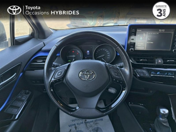 Photo 9 du bon plan TOYOTA C-HR 122h Graphic 2WD E-CVT RC18 occasion à 19490 €