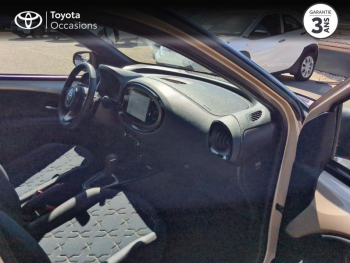 Photo 6 du bon plan TOYOTA Aygo X 1.0 VVT-i 72ch Collection S-CVT occasion à 16590 €