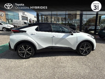 Photo 17 du bon plan TOYOTA C-HR 1.8 Hybride 140ch Collection MY25 occasion à 35990 €