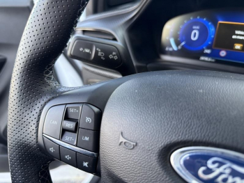 Photo 11 du bon plan FORD Puma 1.0 EcoBoost 125ch mHEV ST-Line Vignale 6cv occasion à 18990 €