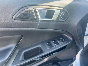 Photo 16 du bon plan FORD EcoSport 1.0 EcoBoost 125ch Active 147g occasion à 17900 €