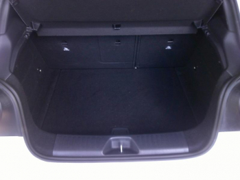 Photo 20 du bon plan MERCEDES-BENZ Classe A 200 d Fascination 7G-DCT occasion à 17590 €