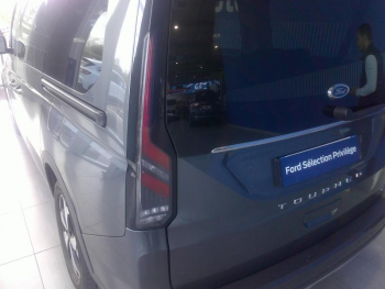 Photo 4 du bon plan FORD Grd Tourneo Connect 2.0 EcoBlue 102ch Active occasion à 28950 €