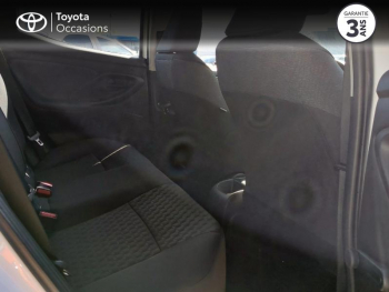 Photo 7 du bon plan TOYOTA Yaris 70 VVT-i Dynamic Business 5p MY22 occasion à 15890 €