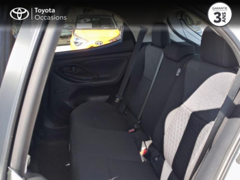 Photo 12 du bon plan TOYOTA Yaris 70 VVT-i Dynamic Business 5p MY22 occasion à 15890 €