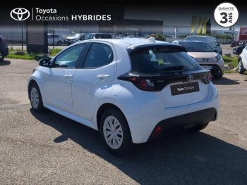 Photo 2 du bon plan TOYOTA Yaris 116h Dynamic Business 5p + Programme Beyond Zero Academy MY22 occasion à 18890 €