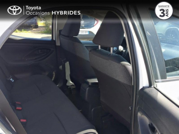 Photo 7 du bon plan TOYOTA Yaris 116h Dynamic Business 5p + Programme Beyond Zero Academy MY22 occasion à 18890 €