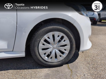 Photo 16 du bon plan TOYOTA Yaris 116h Dynamic Business 5p + Programme Beyond Zero Academy MY22 occasion à 18890 €