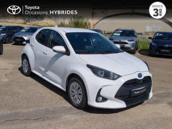 Photo 19 du bon plan TOYOTA Yaris 116h Dynamic Business 5p + Programme Beyond Zero Academy MY22 occasion à 18890 €