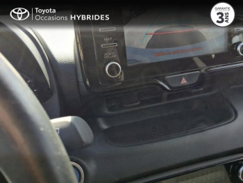 Photo 22 du bon plan TOYOTA Yaris 116h Dynamic Business 5p + Programme Beyond Zero Academy MY22 occasion à 18890 €