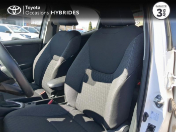 Photo 24 du bon plan TOYOTA Yaris 116h Dynamic Business 5p + Programme Beyond Zero Academy MY22 occasion à 18890 €