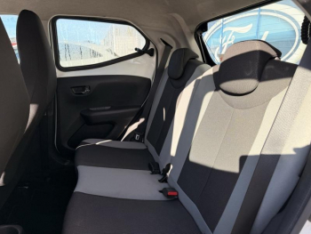 Photo 20 du bon plan TOYOTA Aygo 1.0 VVT-i 69ch x-play 5p occasion à 8490 €