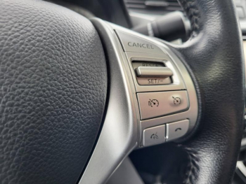 Photo 18 du bon plan NISSAN Navara VUL 2.3 dCi 190ch Double-Cab Tekna+ 2018 BVA occasion à 31490 €