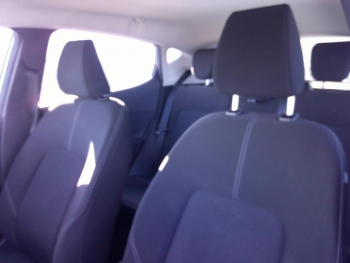 Photo 15 du bon plan FORD Fiesta 1.0 Flexifuel 95ch Cool & Connect 5p occasion à 15900 €