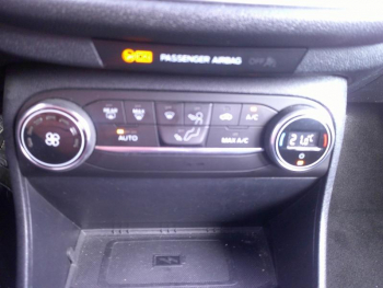 Photo 15 du bon plan FORD Fiesta Active 1.0 EcoBoost 125ch Active X DCT-7 occasion à 16600 €