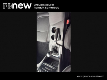 Photo 23 du bon plan RENAULT Megane 1.5 Blue dCi 115ch Business occasion à 15900 €