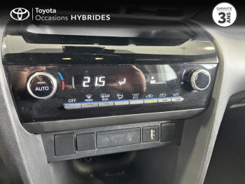 Photo 15 du bon plan TOYOTA Yaris Cross 116h Design MY22 occasion à 22590 €