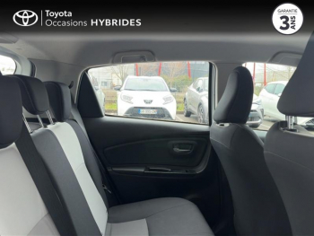 Photo 7 du bon plan TOYOTA Yaris 100h Dynamic 5p occasion à 12490 €