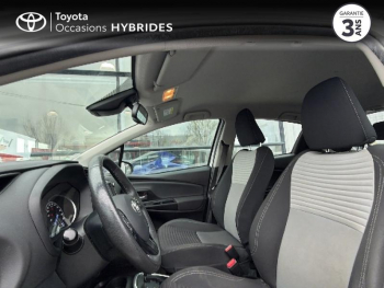 Photo 11 du bon plan TOYOTA Yaris 100h Dynamic 5p occasion à 12490 €
