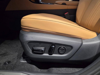 Photo 12 du bon plan LEXUS NX 350h 200ch Luxe 2WD MY26 occasion à 59590 €