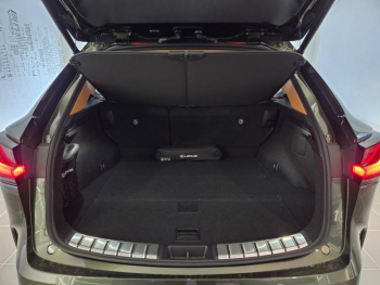 Photo 15 du bon plan LEXUS NX 350h 200ch Luxe 2WD MY26 occasion à 59590 €