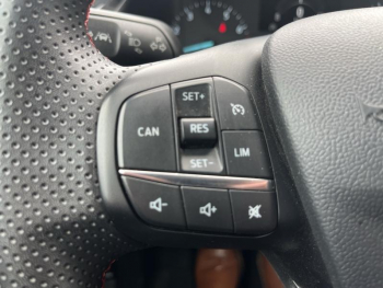 Photo 17 du bon plan FORD Puma 1.0 Flexifuel 125ch S&S mHEV ST-Line occasion à 18490 €