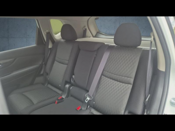 Photo 13 du bon plan NISSAN X-Trail 1.6 dCi 130ch Tekna Xtronic occasion à 19890 €